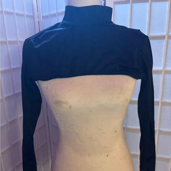 Over the chest black neck top - Picture 2 of 2